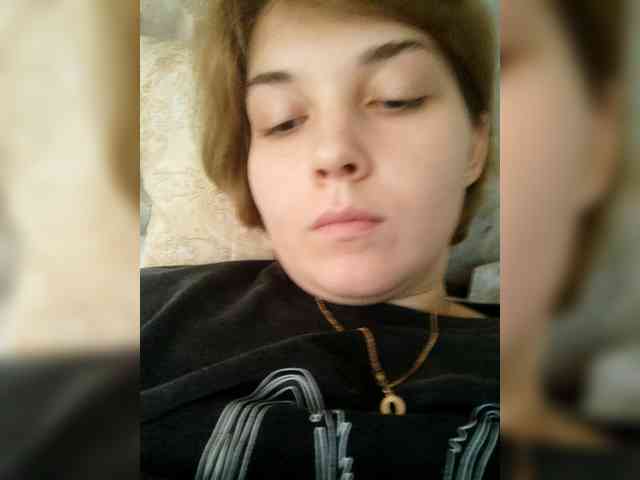 SweetyKitty25 webcam