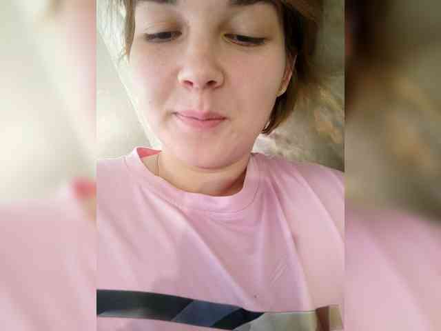 SweetyKitty25 webcam
