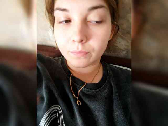 SweetyKitty25 webcam