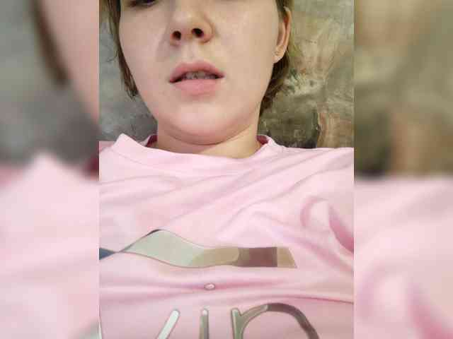 SweetyKitty25 webcam