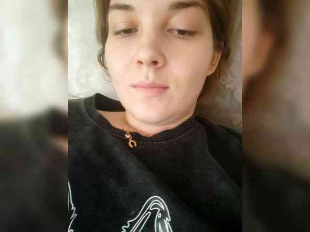 SweetyKitty25 webcam