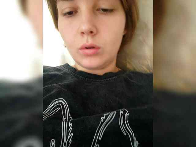 SweetyKitty25 webcam