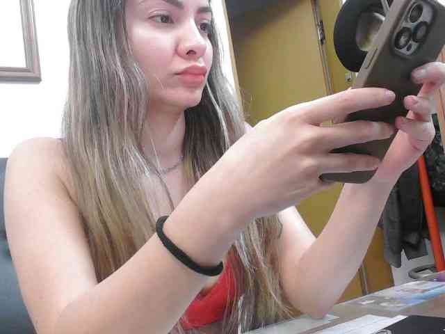 valenseleni96 webcam