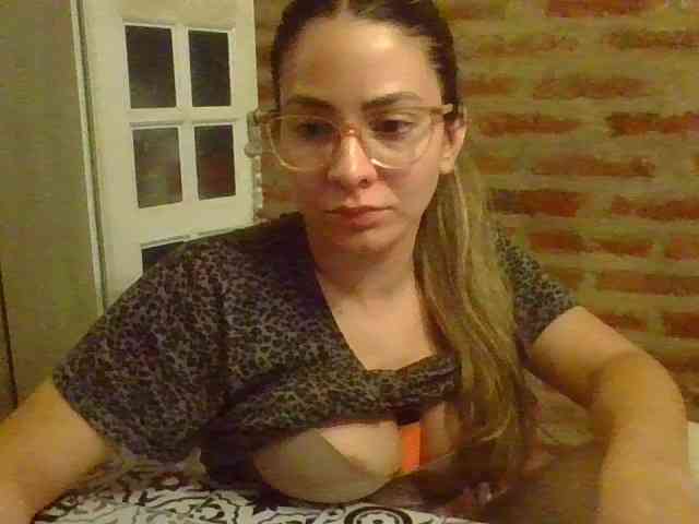 valenseleni96 webcam