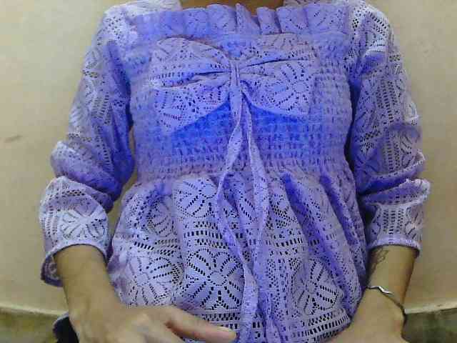 cute_Pihu webcam