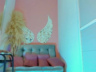 VivianneHart Porn Show