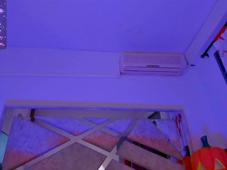 VivianneHart Porn Show