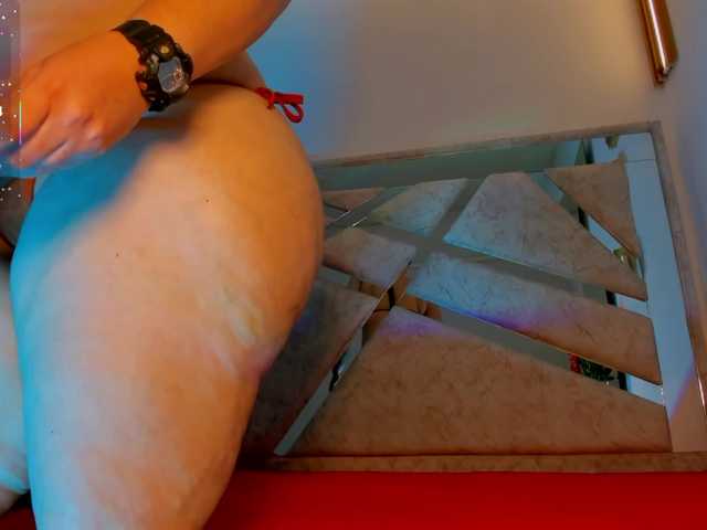 VivianneHart's BongaCams show and profile