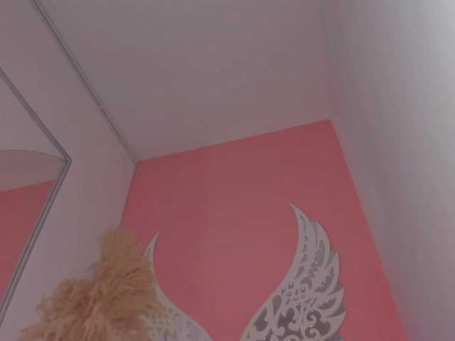 VivianneHart's BongaCams show and profile