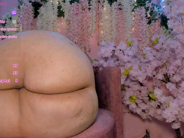 VivianneHart's BongaCams show and profile