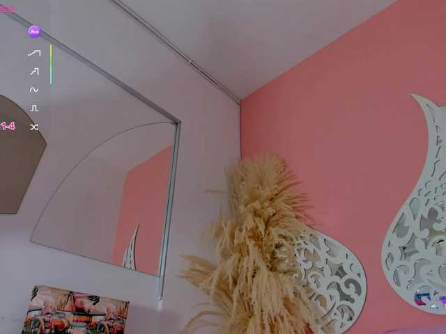 VivianneHart's BongaCams show and profile