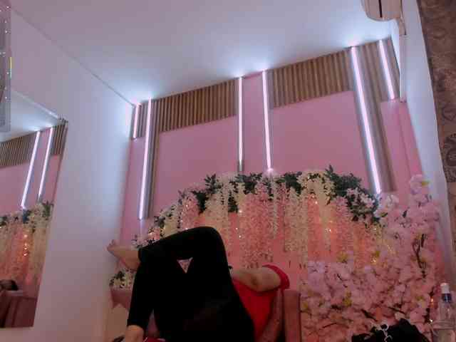 VivianneHart VivianneHart