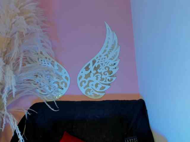 VivianneHart webcam