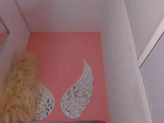 VivianneHart webcam