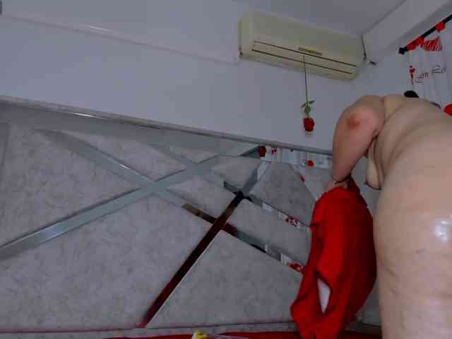VivianneHart webcam