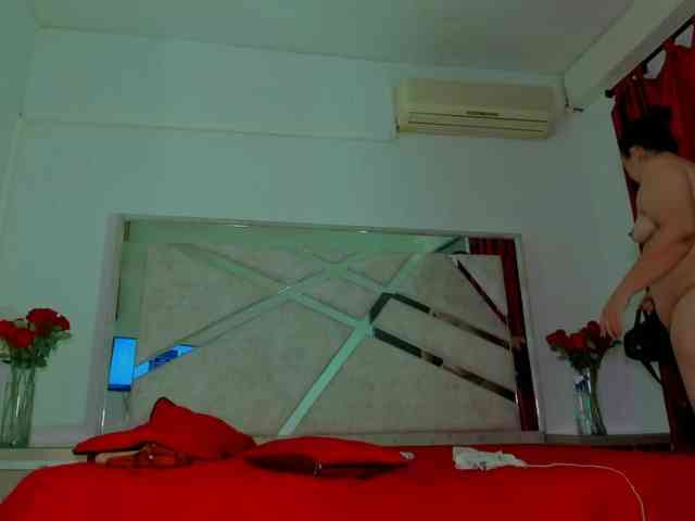 VivianneHart VivianneHart