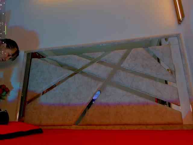 VivianneHart VivianneHart