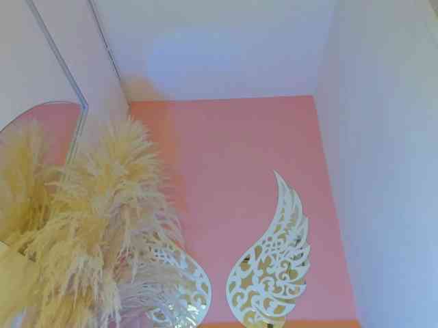 VivianneHart webcam