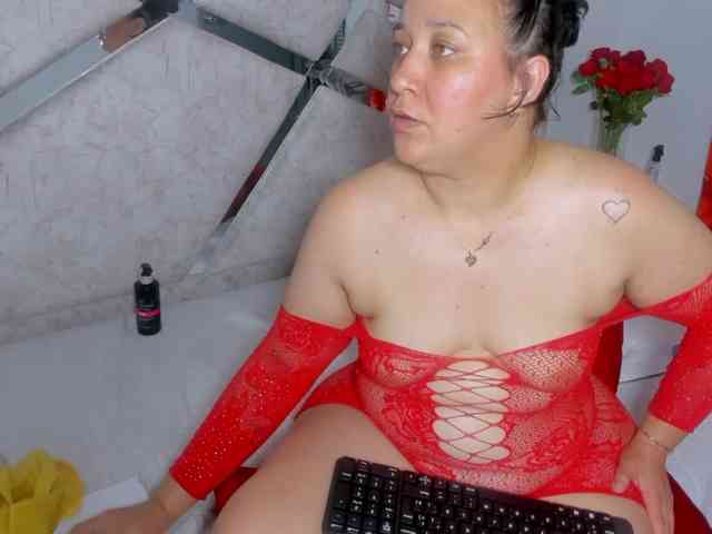 VivianneHart webcam