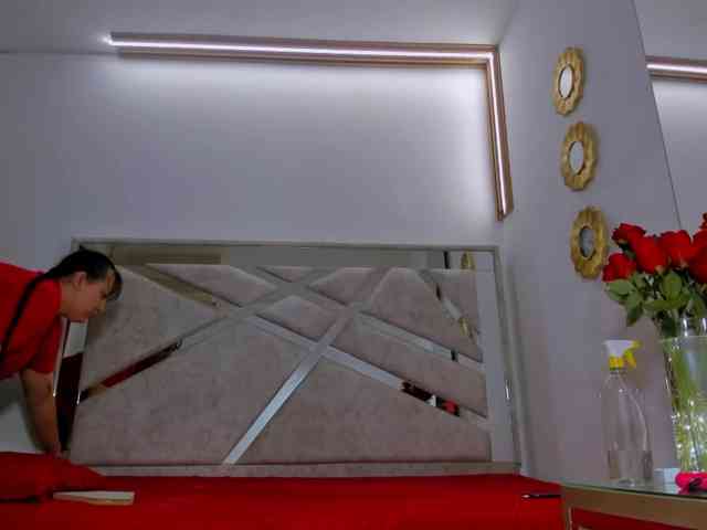 VivianneHart VivianneHart