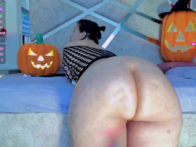 VivianneHart VivianneHart