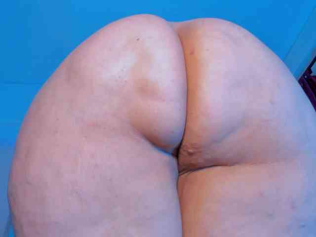 VivianneHart VivianneHart