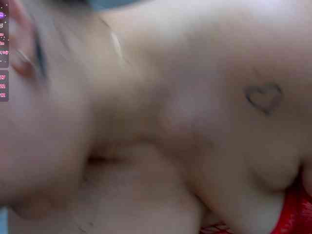 VivianneHart webcam