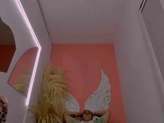 VivianneHart VivianneHart