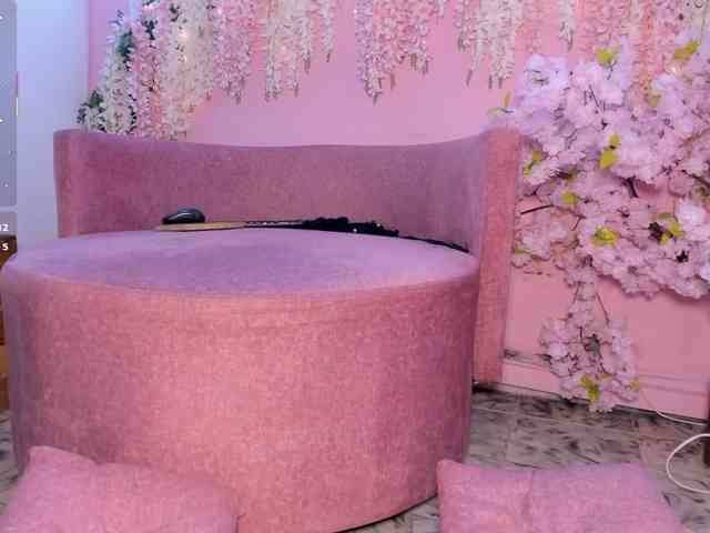 VivianneHart VivianneHart