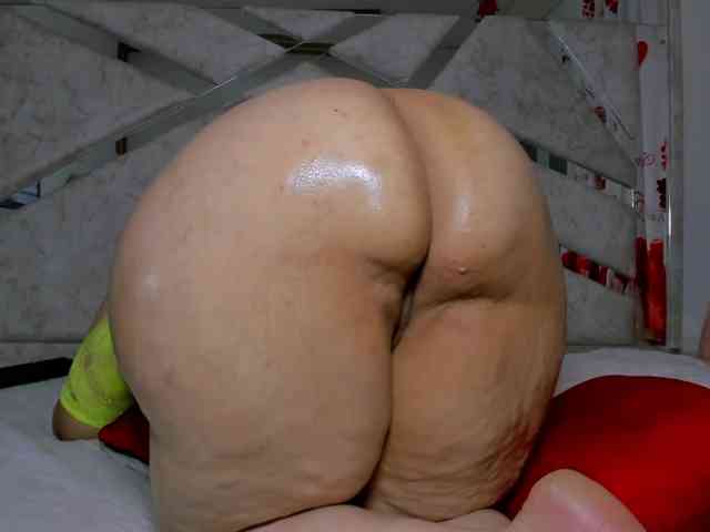 VivianneHart webcam