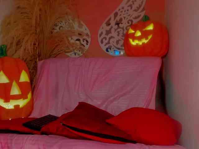 VivianneHart webcam