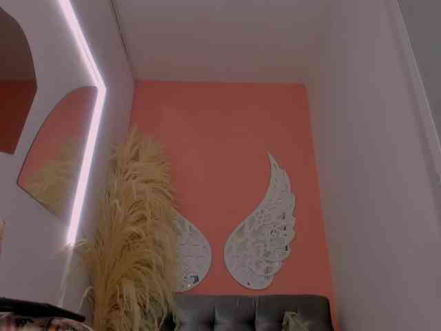 VivianneHart VivianneHart