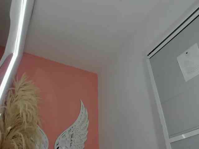 VivianneHart webcam
