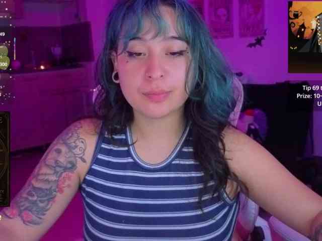 VioletaKafka webcam