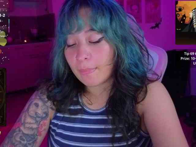 VioletaKafka webcam