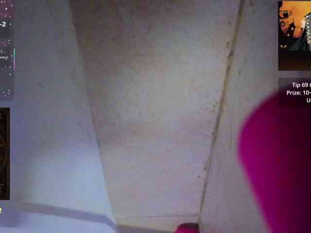 VioletaKafka webcam