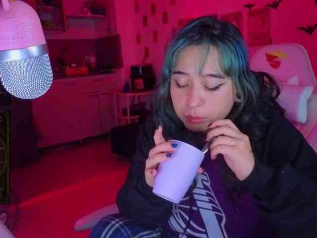 VioletaKafka webcam