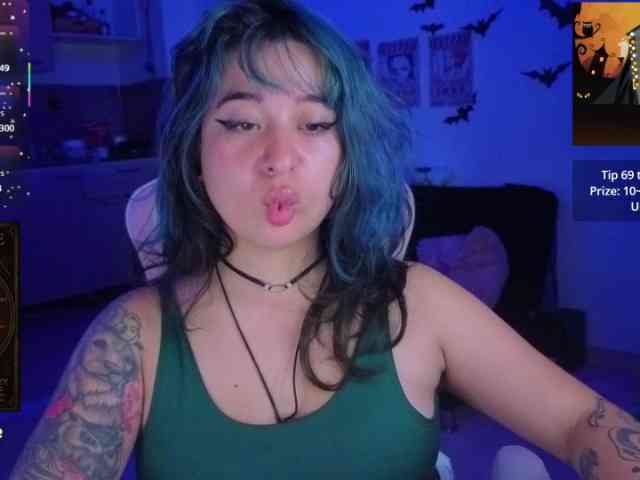 VioletaKafka webcam
