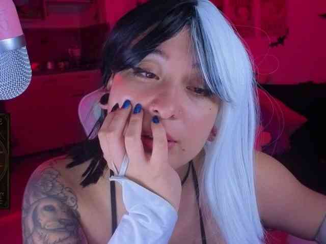 VioletaKafka webcam