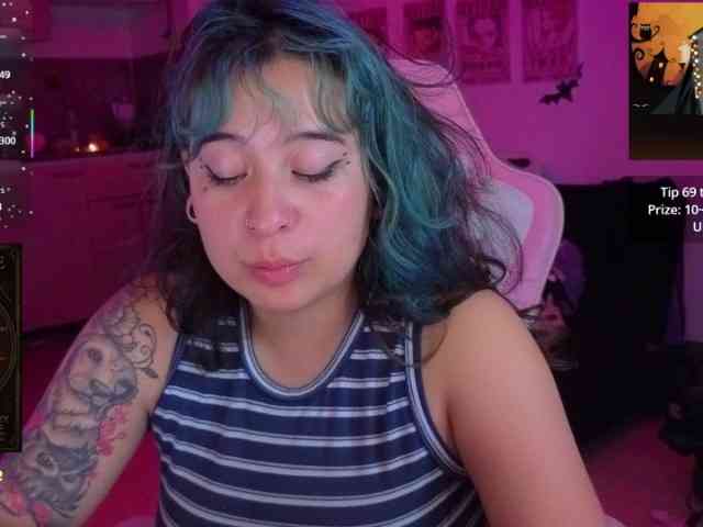 VioletaKafka webcam