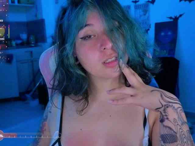 VioletaKafka webcam