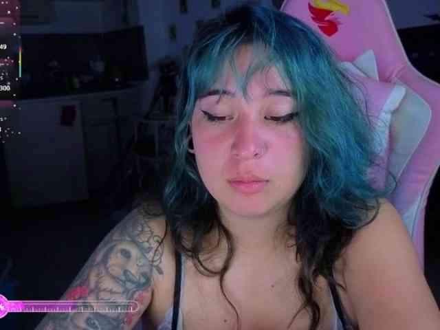 VioletaKafka webcam