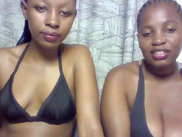 Ladyonlady Live Webcam on BongaCams