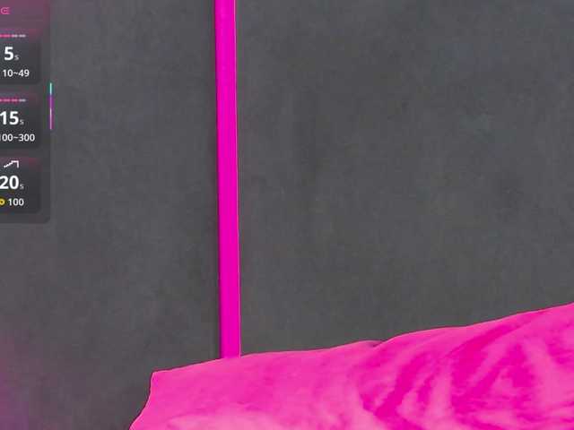 Breezelle's BongaCams show and profile