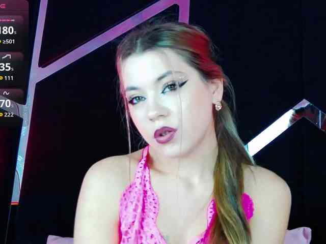 Breezelle Live Webcam on BongaCams
