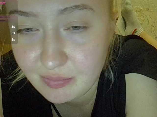 Olesya2510's BongaCams show and profile