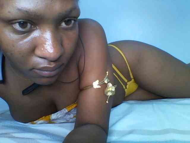 Amor24g webcam