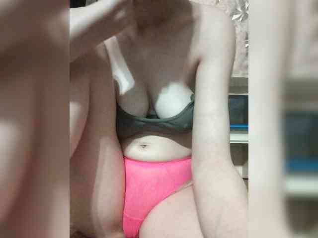 BabyKirochka Live Webcam on BongaCams