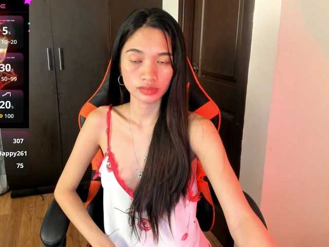 Laylac's BongaCams show and profile