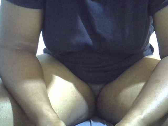 Ebonymaya webcam